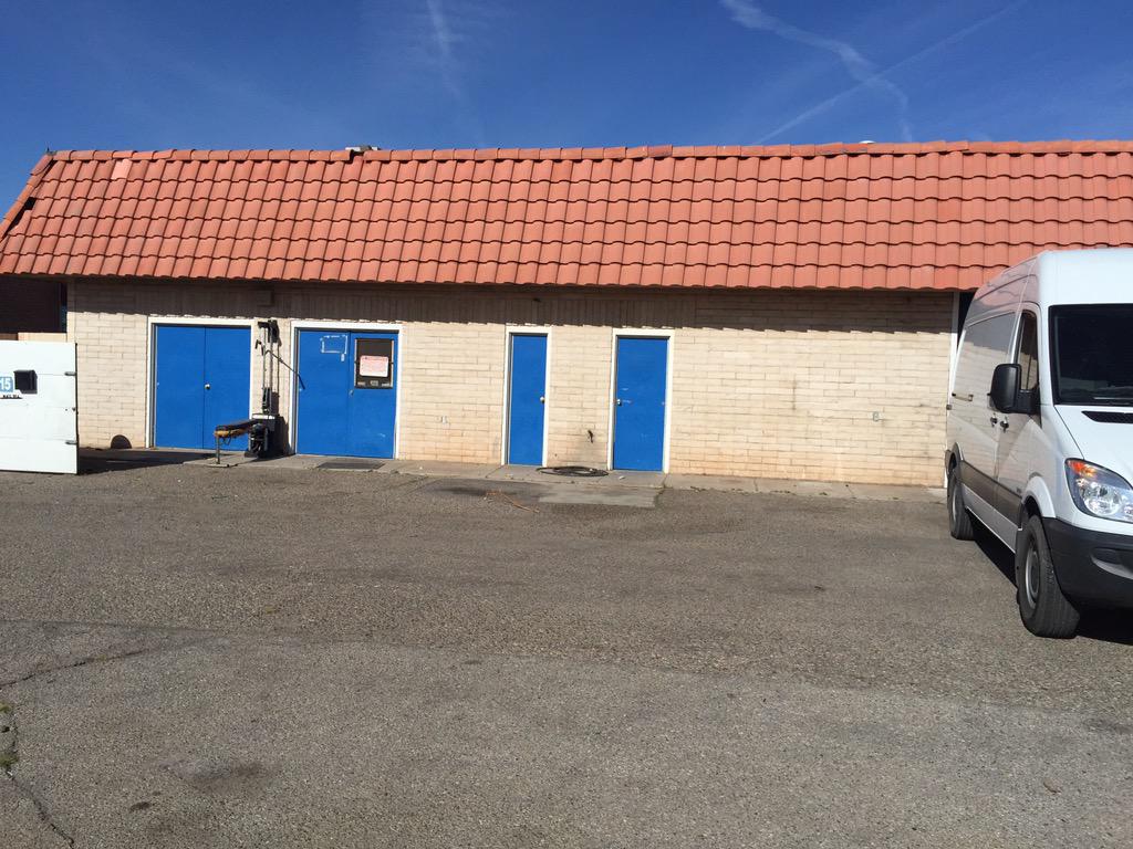 Locksmith7777's tweet image. Rekeying creepy vacant buildings! My favorite.