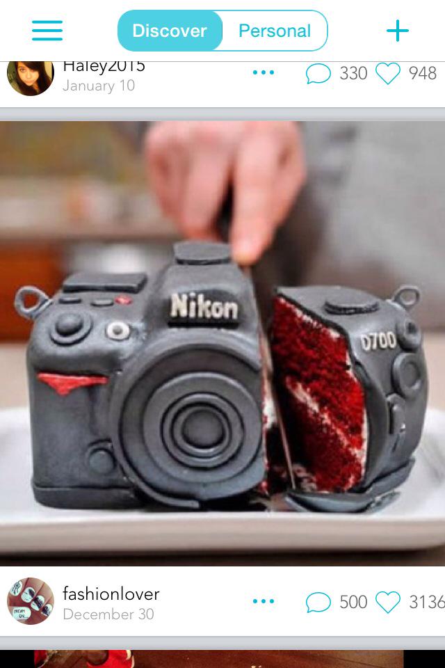 KaylaModrell's tweet image. Yum this looks so yummy I LOVE red velvet and photography this cake is just so adorable