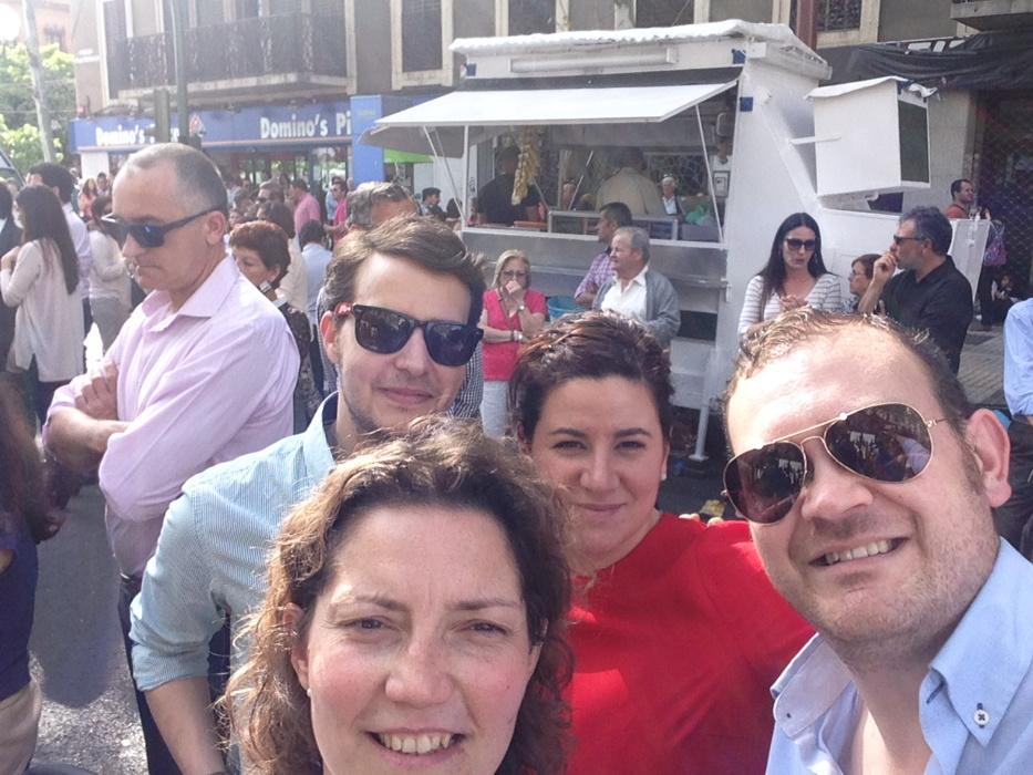 En Reyes Católicos esperando al Cachorro y a la O!! Con <a href="/diegonxogiro/">Diego Gil Rodriguez</a> <a href="/DRey_84/">David Rey</a> <a href="/maruxihilton/">Maribel Silva Sanche</a> #viernessanto