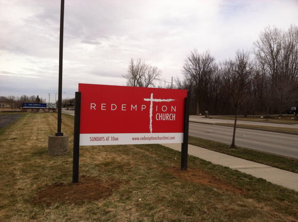 JP_kemmerer's tweet photo. The new sign looks awesome! @redemptionmi #EasteratRC http://t.co/Bvv9iNRVEh