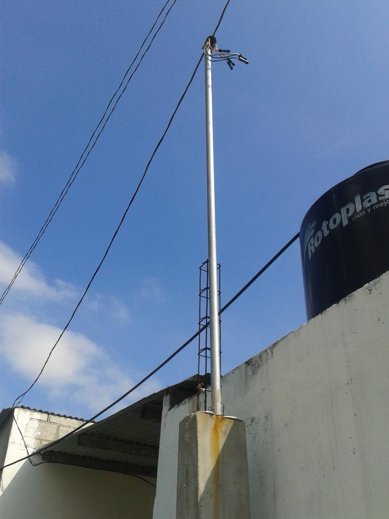 @CFE_Sureste nadie llego a notificarme, no quiero conectarme directo