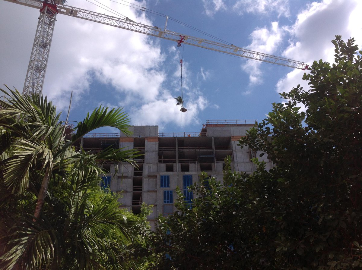 PBConventionCtr's tweet photo. What a perfect day for the Hilton West Palm Beach Topping Out Ceremony! http://t.co/wigIWksuGf