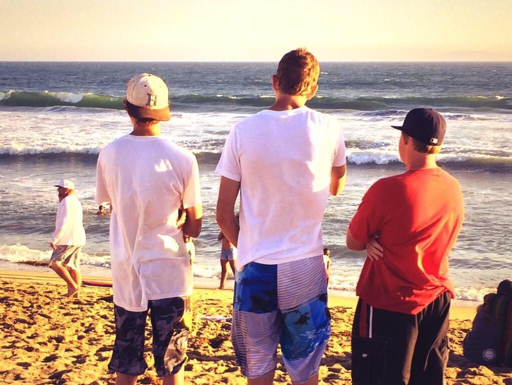 Happy bday to big Sean hope you\re killin it this year and I can\t wait to hit up canes again. 