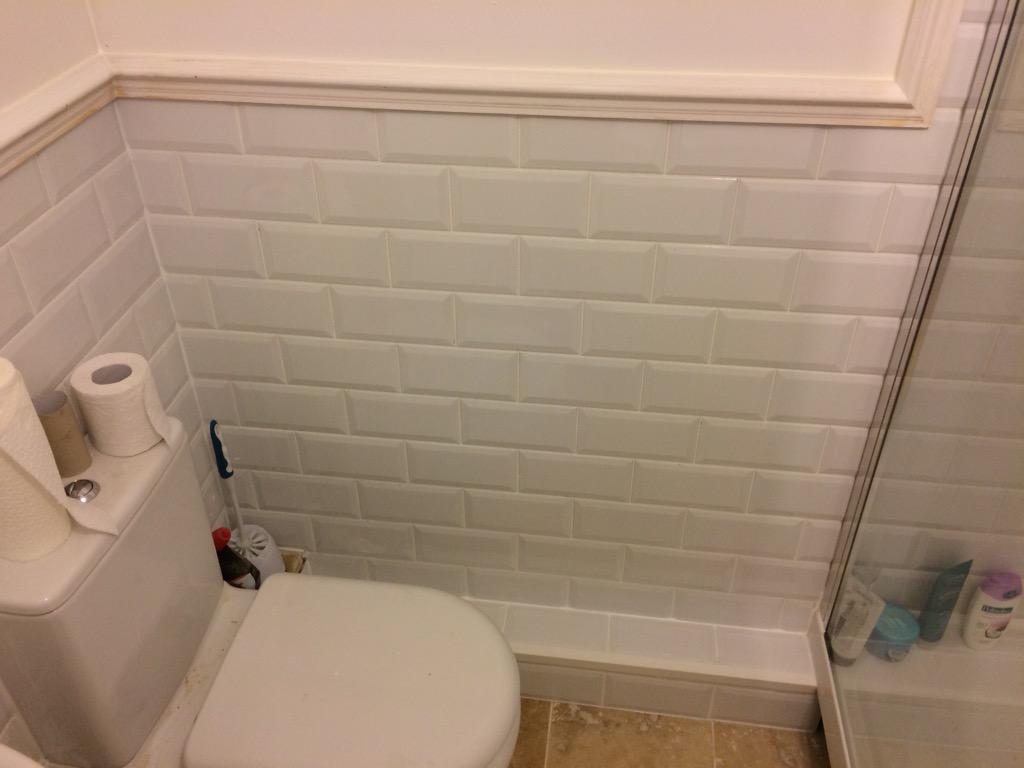 ReesCarpentry's tweet image. #bathroom #tiling
