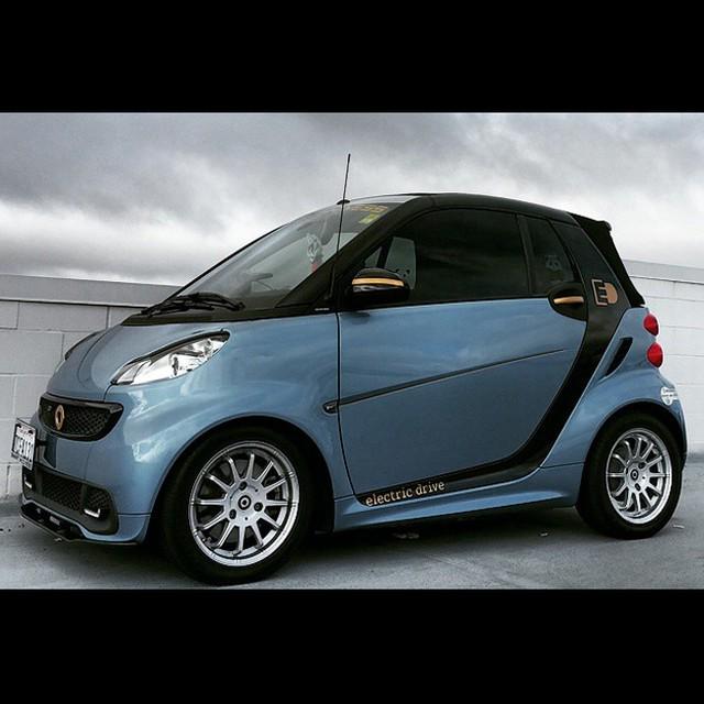 SMARTMADNESS's tweet photo. Great looking smart! @efeldmeier88 #smart #smartcar #smartcars #smartworldwide #smartusa #smartcanada #scoa #smartfโฆ http://t.co/AsE8hrqrg0