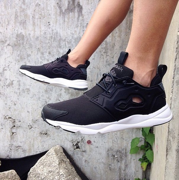 reebok furylite clean