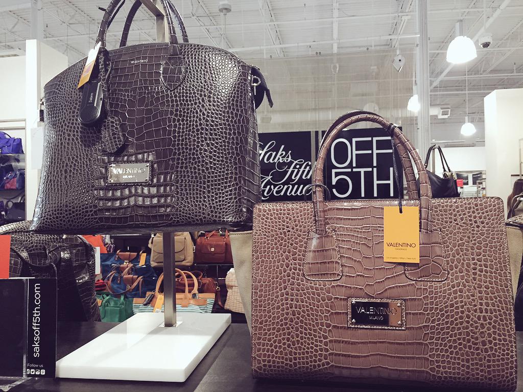 OFF5THAnaheim's tweet photo. New Valentino Handbags have finally arrived. Happy Good Friday! #chic #Handbags #fashion #Anaheim #Easter2015 http://t.co/sRUEkeHNGH