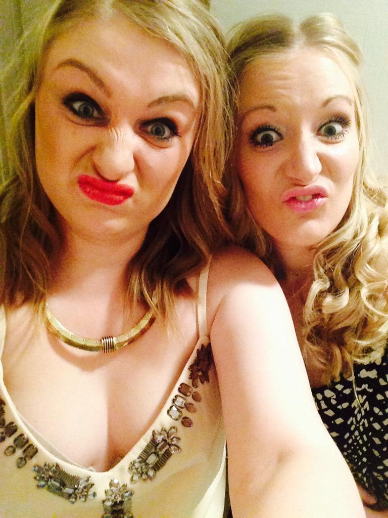 Nat_H_x's tweet photo. Compulsory Neo selfie #NEOFRIDAY http://t.co/YMn6kL3NnS