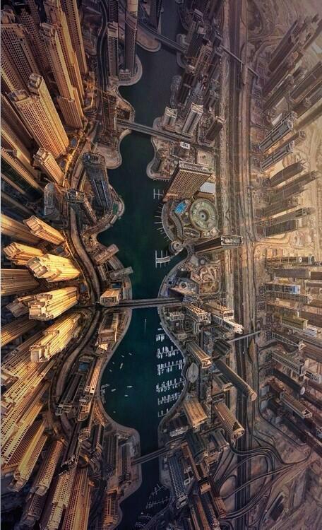 _Paisajes_'s tweet photo. Vista aérea de la Marina de Dubai. Impresionante. http://t.co/FAAQj3bVJm