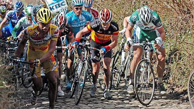 Euro_cyclist's tweet photo. The battle of the bergs, De Ronde, takes place on Sunday. Who's your bet to win? #euro http://t.co/ItkN44IxPN