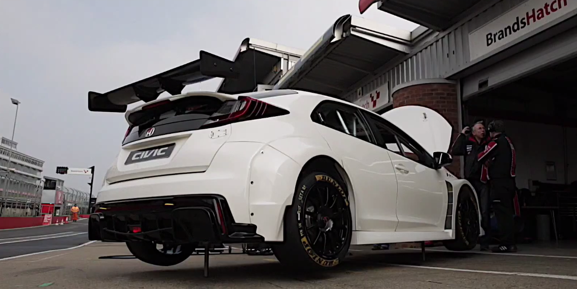 hondaracingbtcc's tweet photo. VIDEO: The #TypeR prepares for the 2015 #BTCC: Matt says: "We've got the tools for the job." https://t.co/a24Ijcr1op http://t.co/AtsXdj1PMh
