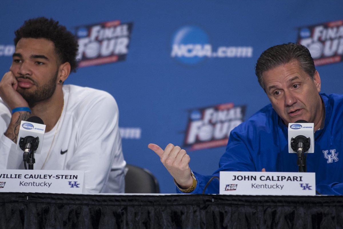 MichaelMReaves's tweet photo. #KernelPhoto is live from Indy where the UK is all smiles and hitting the court for practice at 3pm @JonKruegerPhoto http://t.co/0HJrDdf7YS