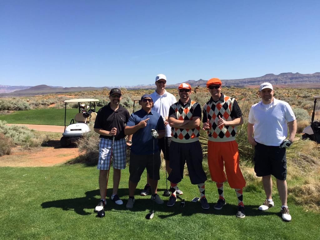 Cornisto's tweet photo. Hanging with the Tonaquint crew. http://t.co/5js67hORwo
