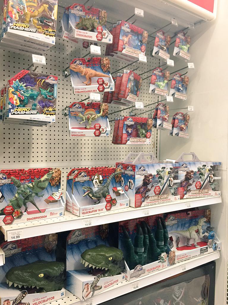 JurassicOutpost's tweet photo. Hold on to your butts! #JurassicWorld toys in the wild at @ToysRUs! Thanks to @tashaasnyder for the picture! http://t.co/jcuVbwV69A