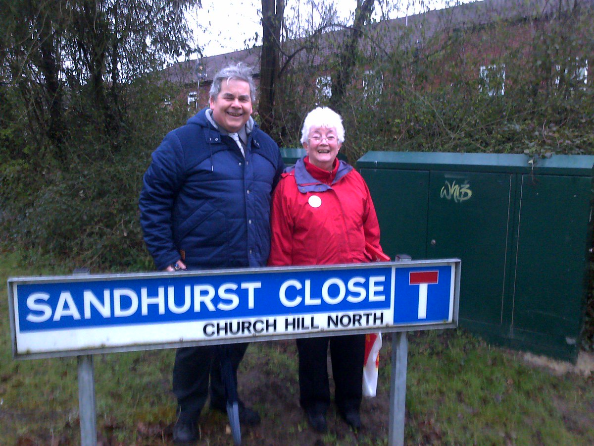 with <a href="/LabYv/">Yvonne Smith</a> <a href="/pjsfw/">Pat Witherspoon</a> #labourdoorstep on church hill sandhurst cl great night #happyLabour great reception on doorstep