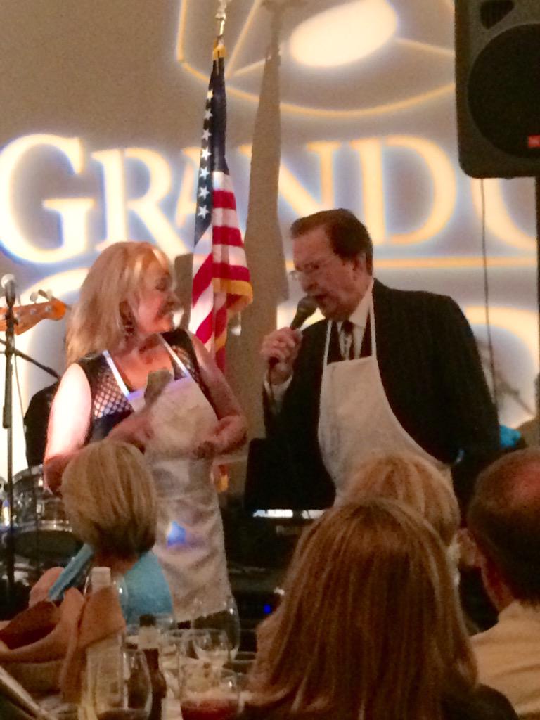 Had lots of fun last night at the 6th Annual Celebrity Waiters Dinner.