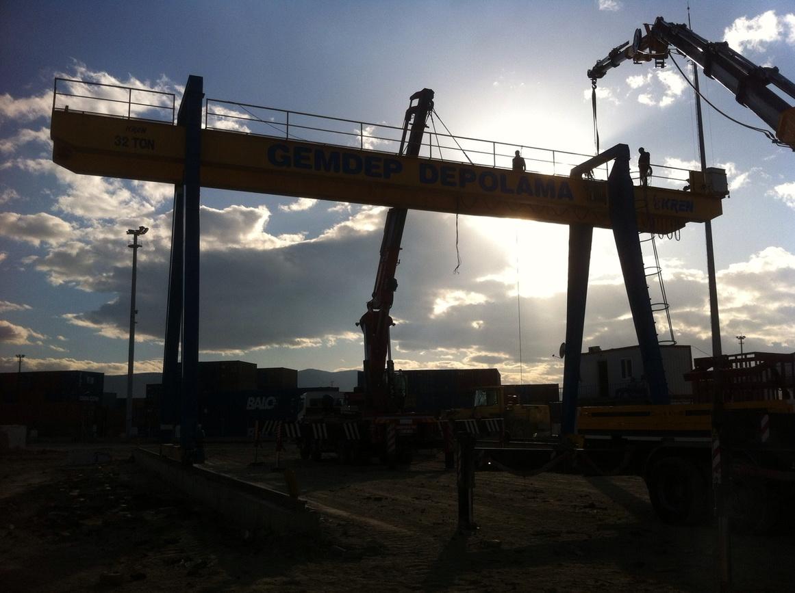 özügüzel vinç sanayi (@ozuguzelvinc) on Twitter photo 