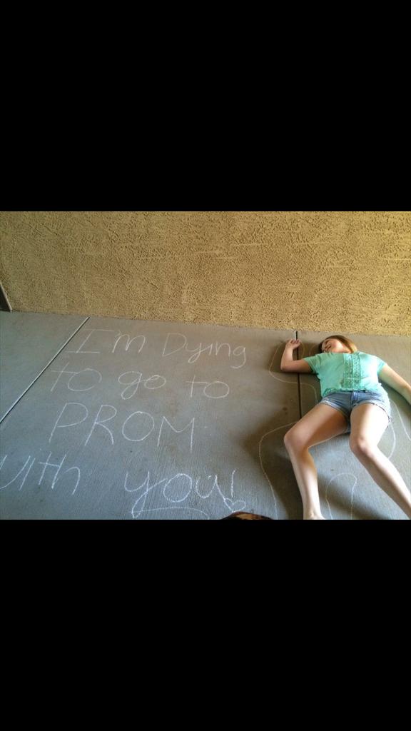 SHSPromposal tweet picture