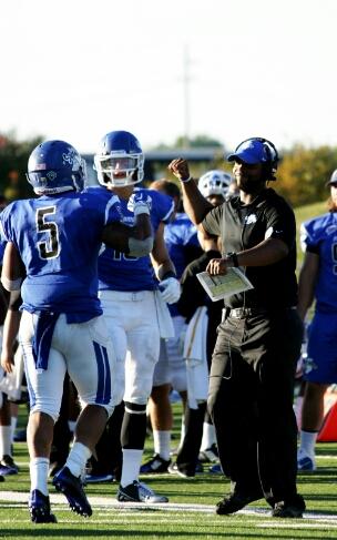 CoachJ_Everett's tweet photo. We're Coming FLA!! @FLgridironpreps @SunshinePreps
#RollTimber #WINWIN #SycRBs http://t.co/vfZk8Ui9Cd
