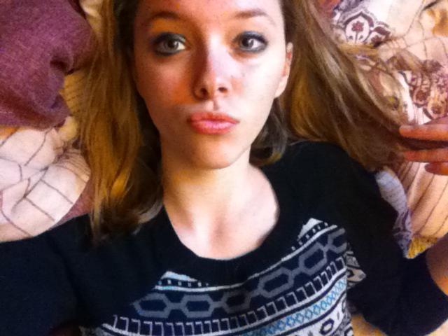 OrionCarloSYRPG's tweet image. most decent picture I could get. 😭 (Just focus on the makeup, okay.)