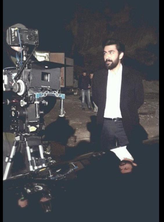 CBsTThMUkAESA6r.jpg:large