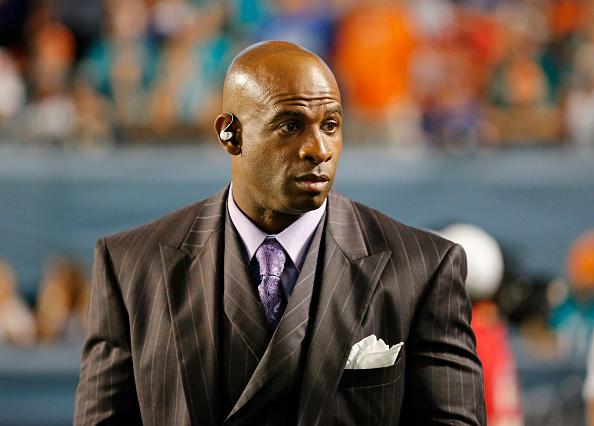 ESPNNFL's tweet photo. Deion Sanders tells his “huxtable” son to stop with the “hood stuff”. » http://t.co/Uo7wBwYjxu http://t.co/MRBI93Lg2Q