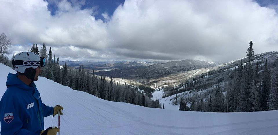 PMAmyAnderson's tweet photo. “@Lmazade : Another beautiful day at #SteamboatResort. Photo by Erik Trabka. http://t.co/K38spuk3Le”