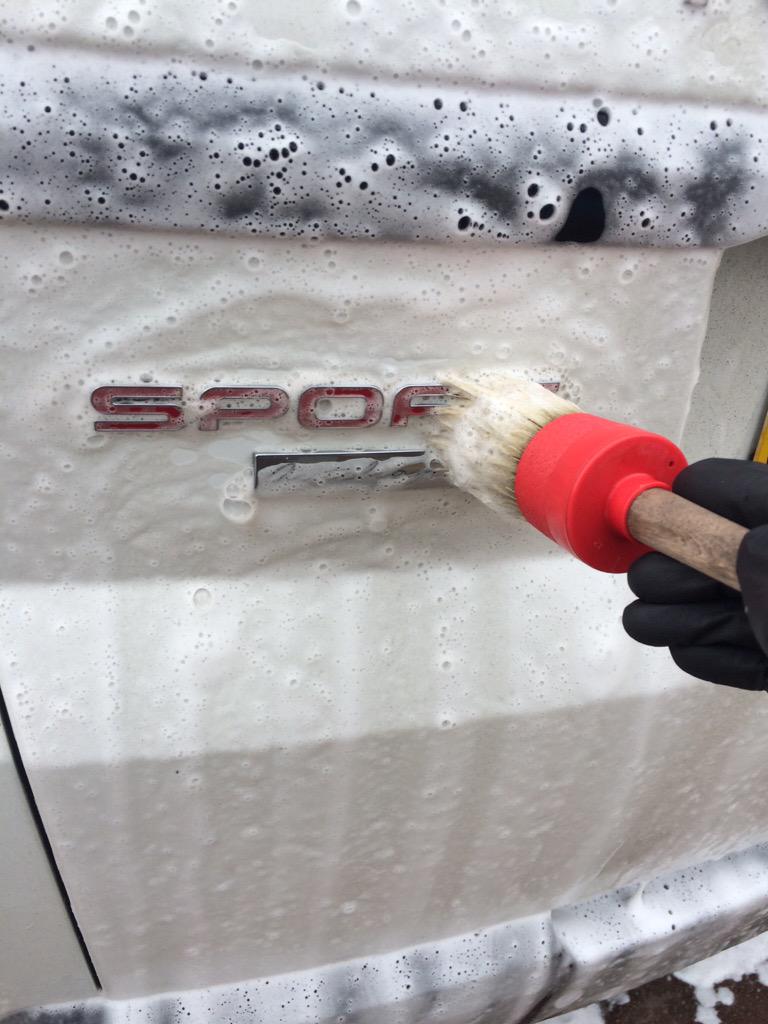 PlatDetailSW's tweet image. Snow foam stage of the wash.