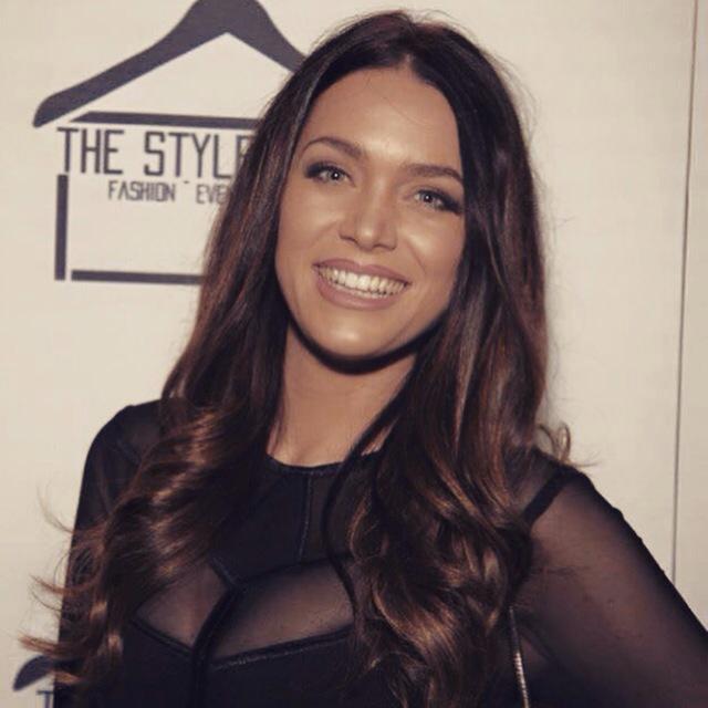 Stacey_L_Bailey's tweet photo. The Beaut @SaraMcleanxx hair styled by me last night 💋 had such a fun night at The Style House event x http://t.co/p4z74grrR9