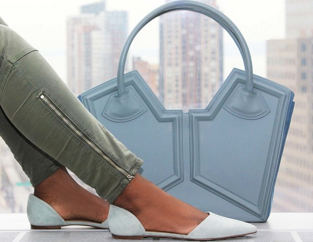 glamour_fashion's tweet photo. The adorable shoe trend that is *perfect* for spring: http://t.co/rok85IR5Ne #FlatsFriday http://t.co/URTEmkrsXt