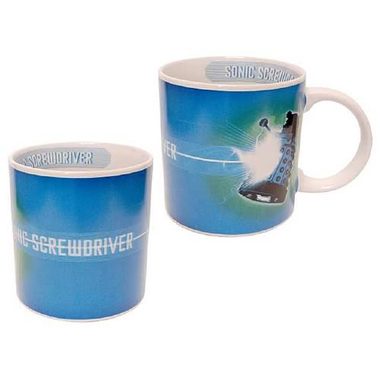 GeekyToydotcom's tweet photo. DOCTOR WHO: SONIC SCREWDRIVER MUG Exterminate all feelings of drowsiness as you wake up #drwho http://t.co/KmhivxmWoh http://t.co/Rhd6no4wZS