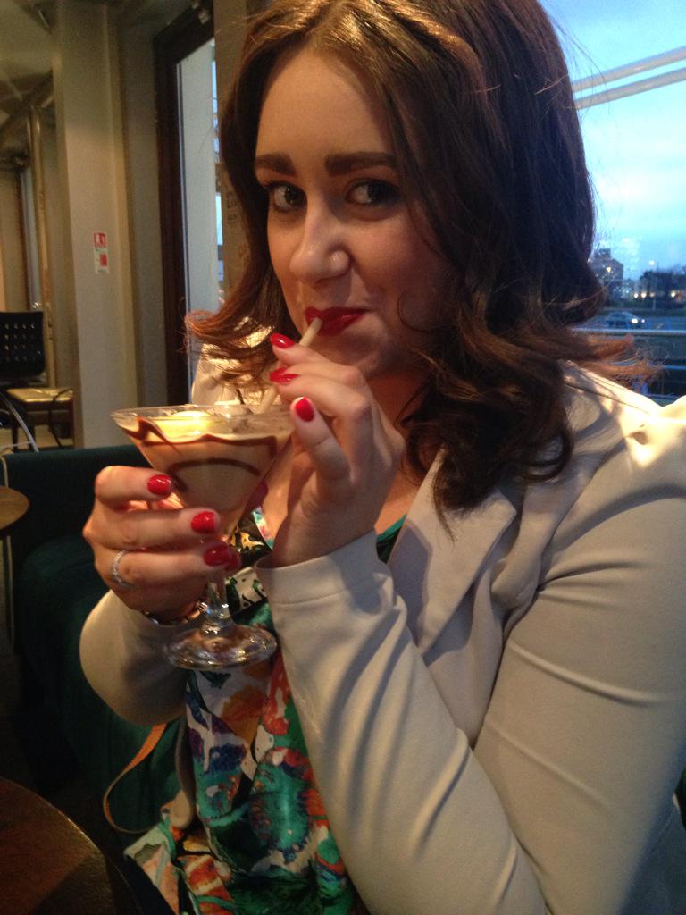 _LindsayMillar's tweet photo. Very impressed by the Creme Egg cocktails! @TheSwiftBar http://t.co/tATh6641Gv