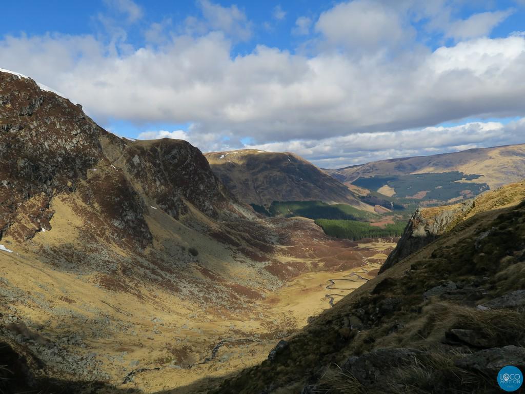 Taking in the glorious scenery at the Angus Glens #scotlanders #travel locomotionscotland.co.uk/the-angus-glen…