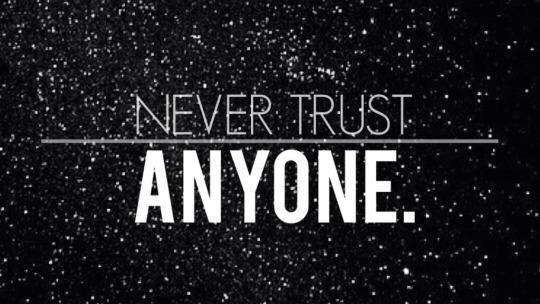 OnlyDaBestVibes's tweet photo. Simple rules in life. http://t.co/ifTPbcJKiO