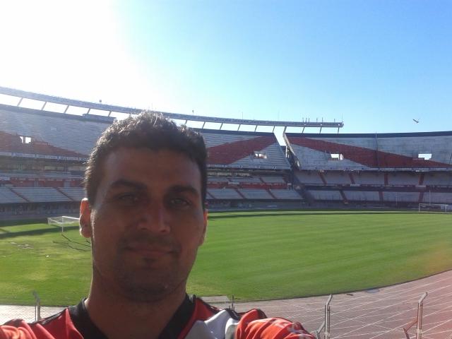 ASPabloGomez's tweet photo. Esta es la banda loca del millonario!!! http://t.co/pW3Xlgj37m