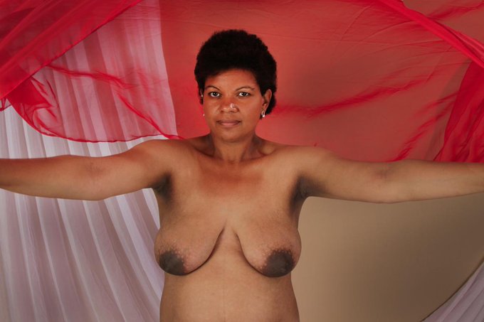 Video at http://t.co/XSS0QSL4th &amp; http://t.co/IHbQVworG6 Red sheer cloth... http://t.co/0vkPWB6412