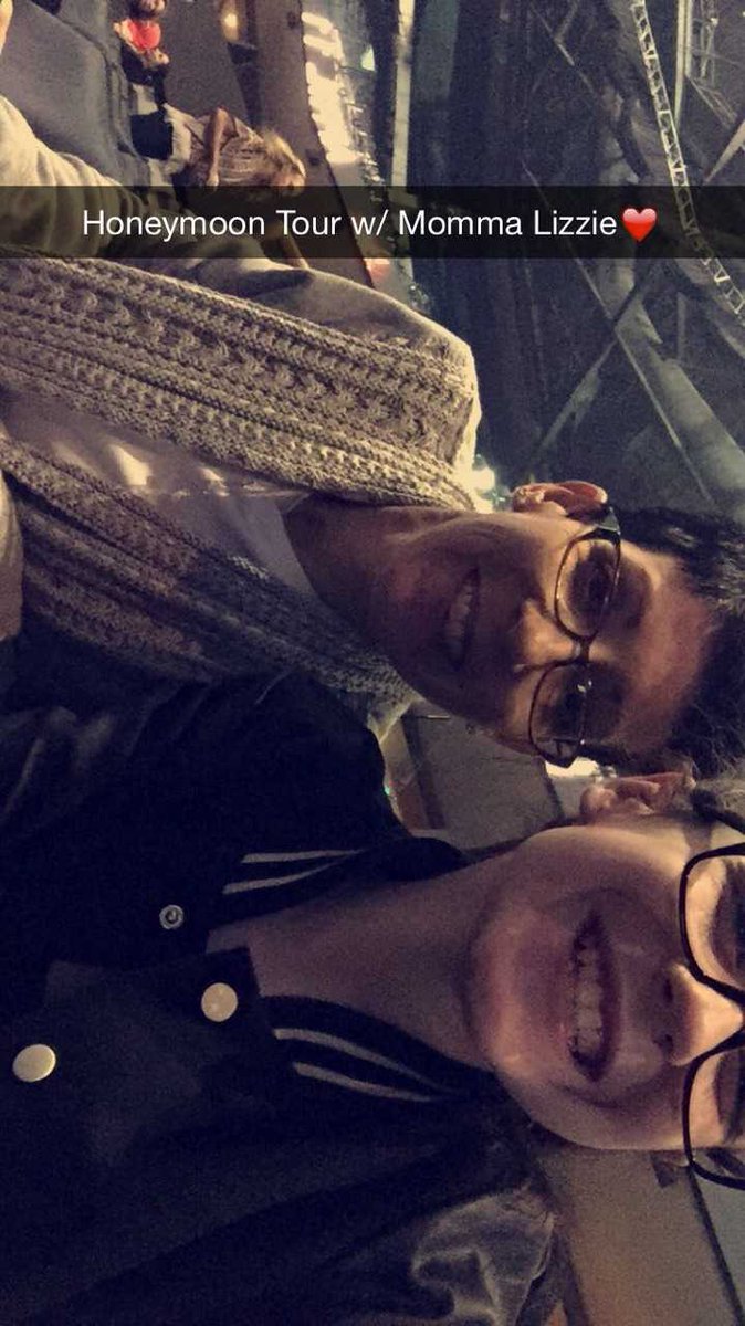MommaLizzy3's tweet photo. @ArianaGrande honeymoon tour w/ @miranda_mclean_ #thatsherinstagramusername #followher #followme #needsmorefollowers http://t.co/dyBxaaZHI1
