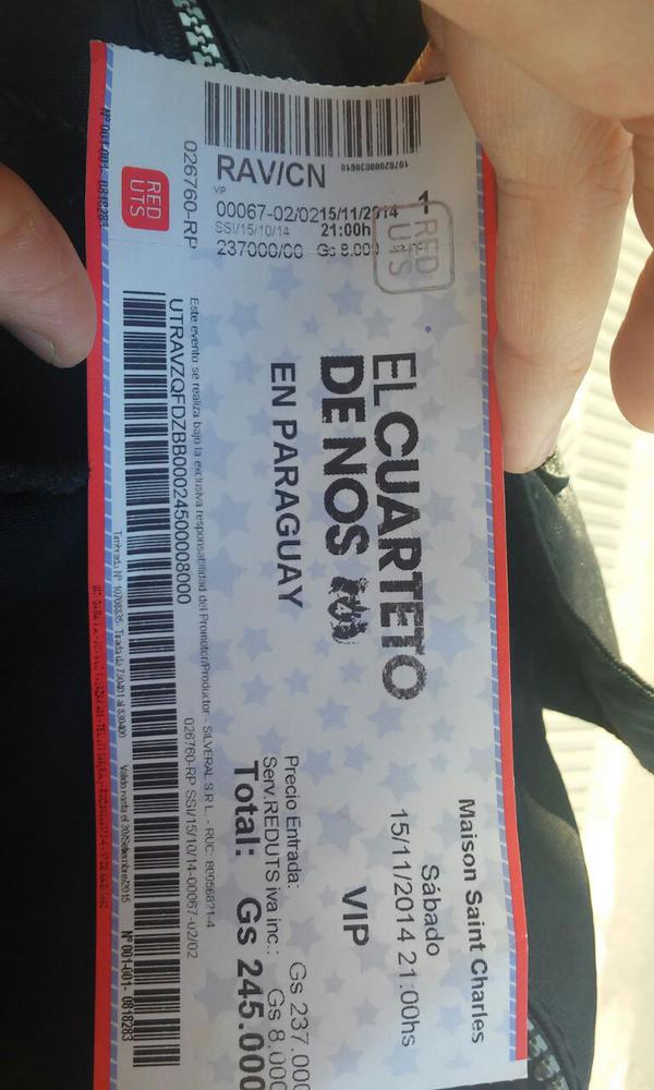 KevinPradoLima's tweet photo. @cuartetodenospy Vendo entrada VIP para mañana o cambio por una entrada a generales más cien mil encima. RT POR FAVOR http://t.co/9Q1cuSy7Mv
