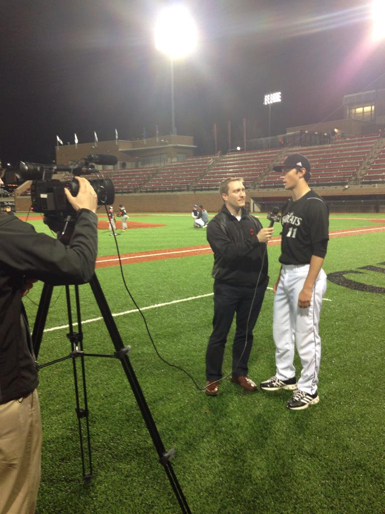GoBearcatsBASE's tweet photo. 2 saves vs. No. 6 UCF = postgame interview for Andrew Zellner. http://t.co/S2Bf789QOt