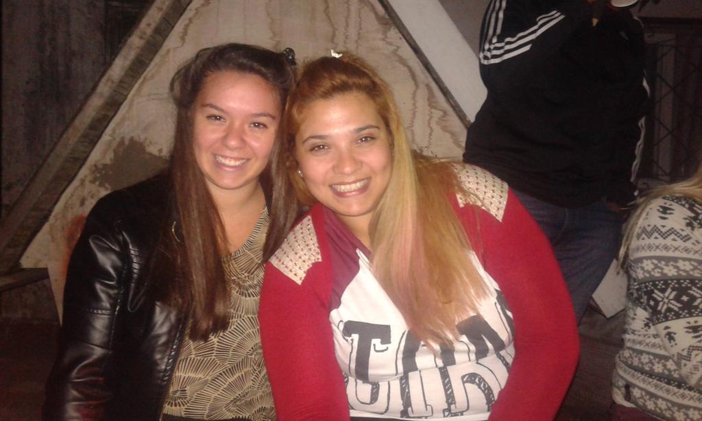91d656e49bd14fd's tweet photo. Con la tia pipi ♡ http://t.co/sTknxAhKhg