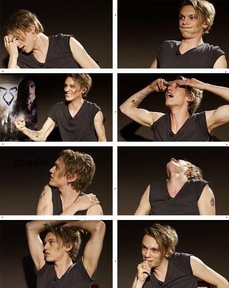 cupofmusical's tweet photo. @Jamiebower you're perfect Jace Herondale, my Jace Herondale. #JamieForJace @ShadowhuntersTV #DontChangeTMICast http://t.co/ZXQQxLZknE