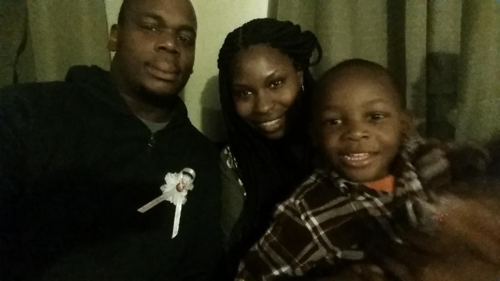 BushKay's tweet photo. The #bushkay family
#FamilyFirst http://t.co/HdlYOLcLHH