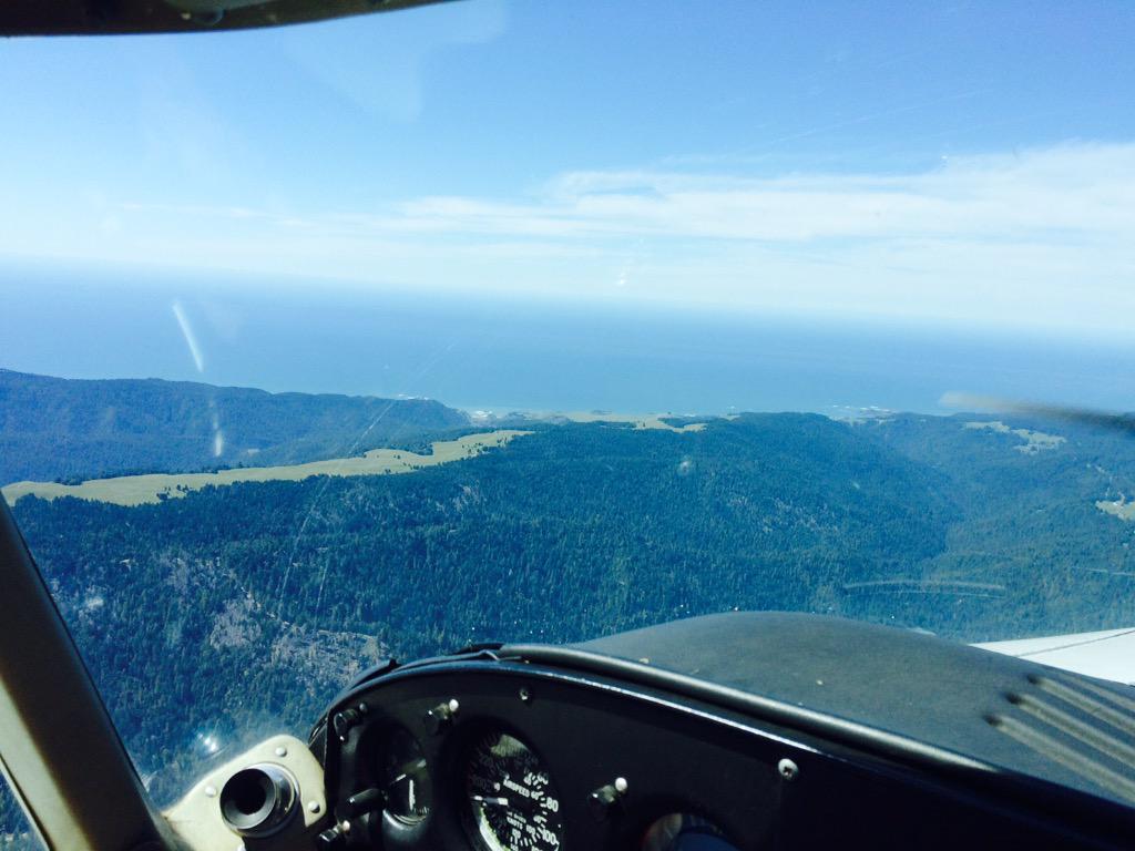 teslich2's tweet photo. @WOAW16 #flylikeagirl A great flight on the CA coast. http://t.co/B27d6XGYpg