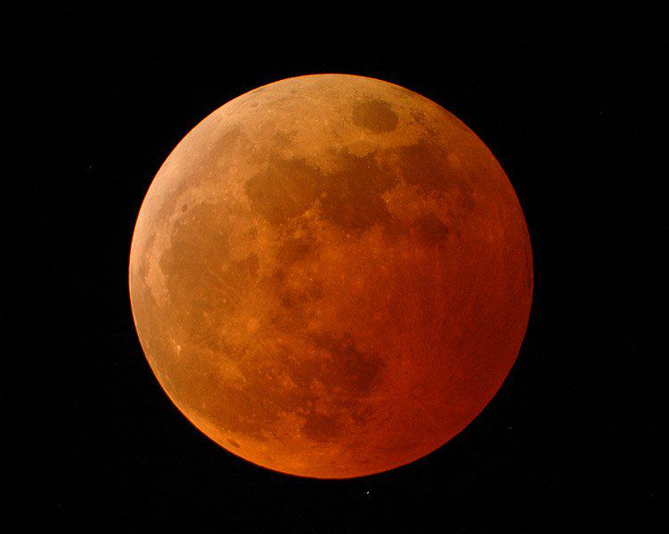 NASA's tweet photo. Cloudy? Can't see Saturday's lunar #eclipse2015? No worries. Watch with us &amp; ask Qs. Details: http://t.co/qBA2zWLwvR http://t.co/KHfMz6I0qx