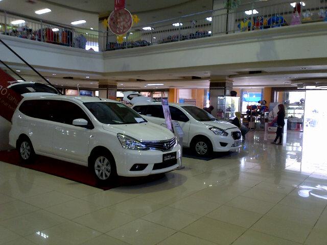 Nissan &amp; Datsun hadir di Luwes Kistalan, pasar Legi #Solo dptkan discount menarik serta promo lainnya