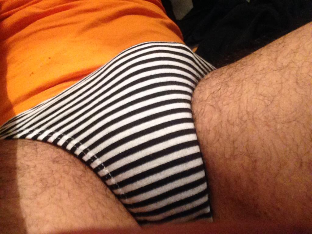 cambiocalzones's tweet photo. #Calzón de rayitas #trusas #bikinibrief #bikini #trusa http://t.co/pEufpvEfpW