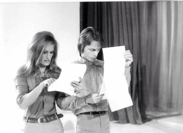 dali1933's tweet photo. @RIPCloClo dalida avec cloco http://t.co/Av2UW4YsHj
