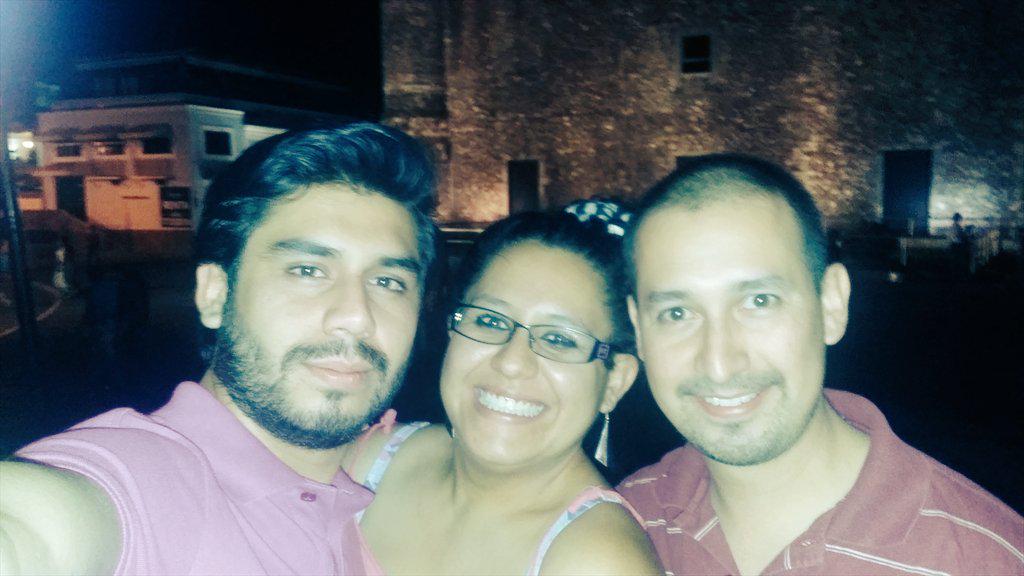 lawisz's tweet photo. Los amoo..!!! http://t.co/dIN6HT8eb8