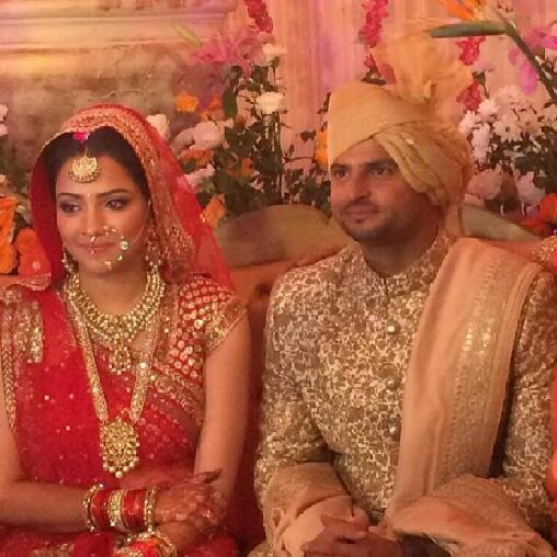 Shini73661491's tweet photo. Happy Married life @ImRaina &amp; #Priyanka di..
God bless u always http://t.co/817QRT9WlS