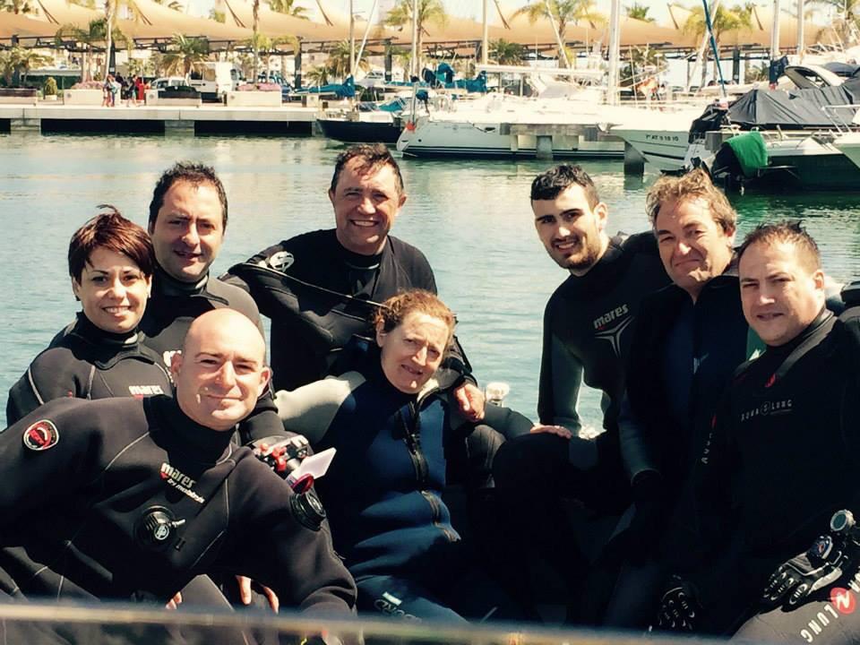 ScubaElx's tweet photo. Inmersión #Tabarca 2 de Abril 2015
#buceo #divind #SantaPola #Alicante http://t.co/FB8MP0BP6Q